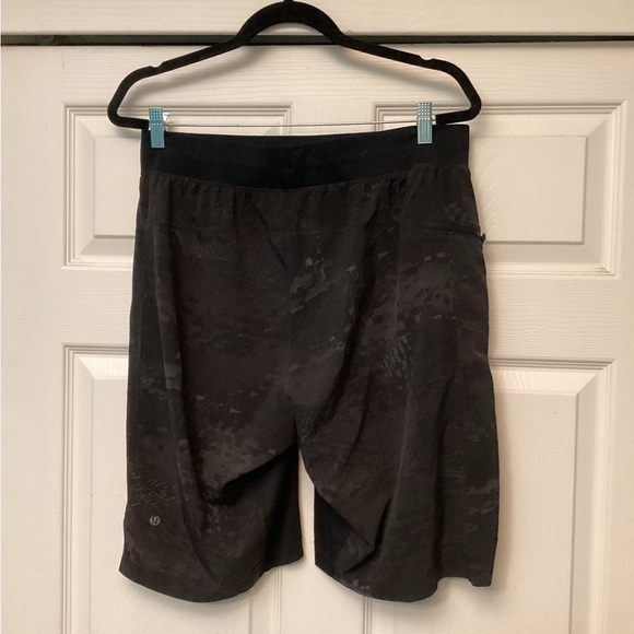 💥PRICE DROP💥 T.H.E. Short Linerless 11" - Picture 3 of 5